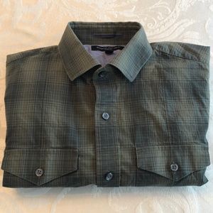 Banana Republic slim fit long sleeve plaid shirt